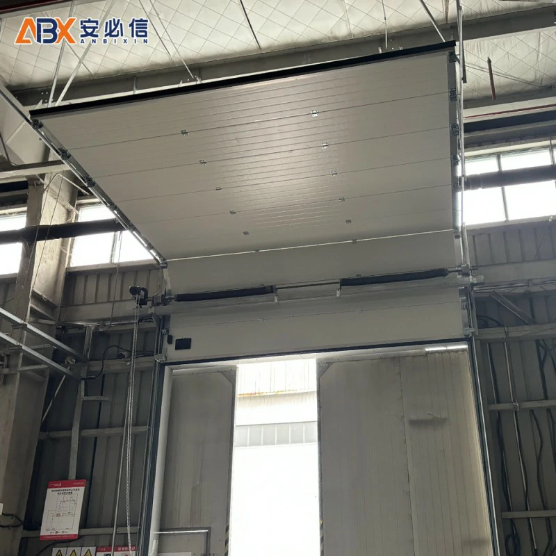 四平市钢质提升门